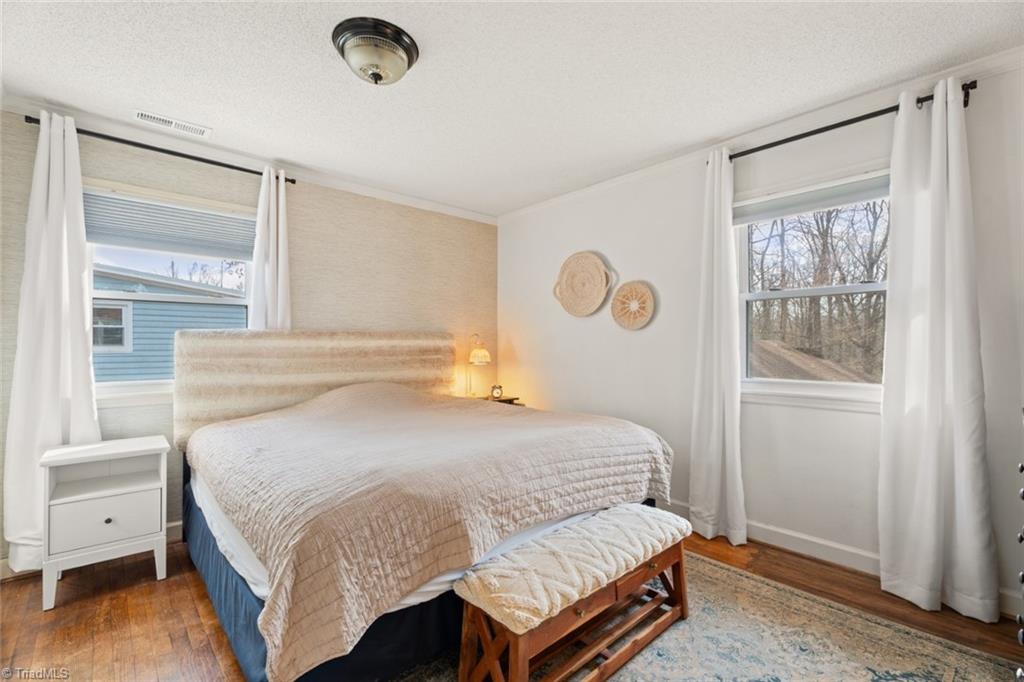 Winston-Salem, North Carolina 27103, United States, 3 Bedrooms Bedrooms, ,2 BathroomsBathrooms,Residential,Active,95836