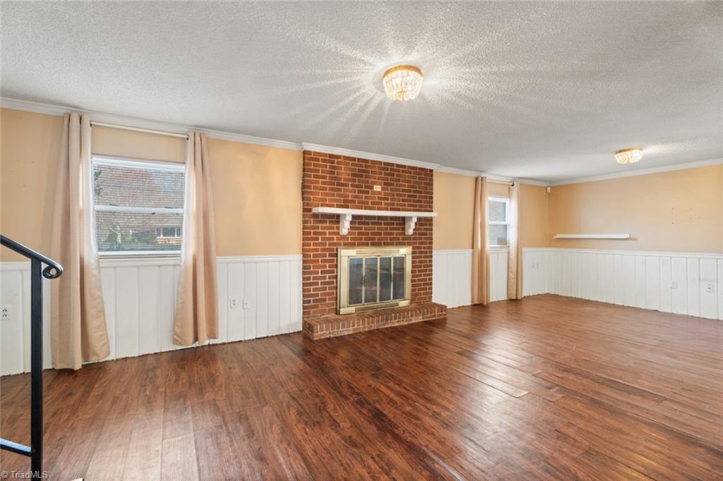 Winston-Salem, North Carolina 27103, United States, 3 Bedrooms Bedrooms, ,2 BathroomsBathrooms,Residential,Active,95836