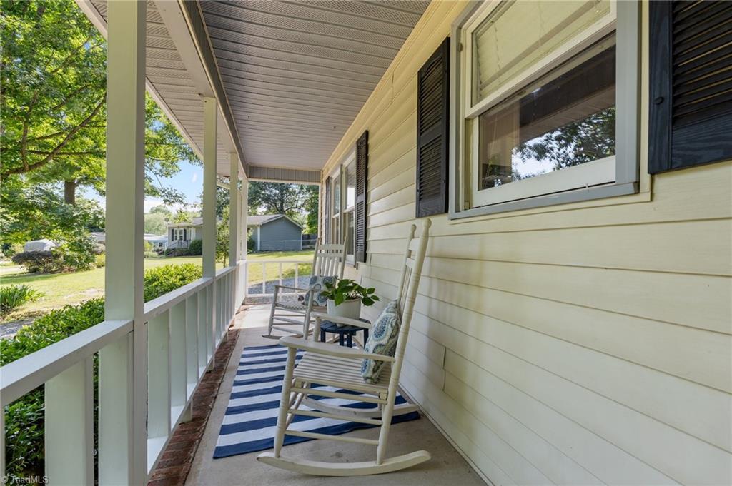 5801 Barbell Circle, McLeansville, North Carolina image 3