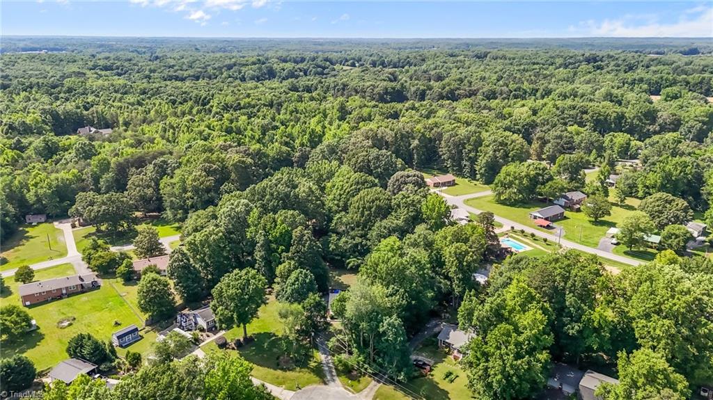 5801 Barbell Circle, McLeansville, North Carolina image 34