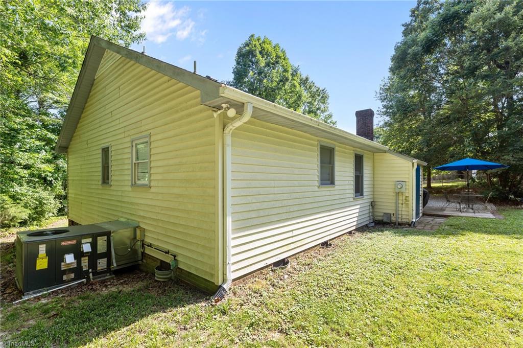 5801 Barbell Circle, McLeansville, North Carolina image 28