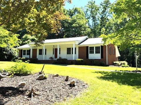 Homes For Sale - 268 Magnolia Avenue<br/> Mocksville, NC 27028