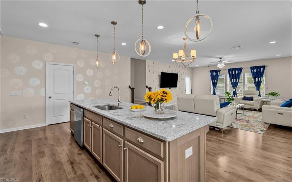 2530 William Joseph Lane