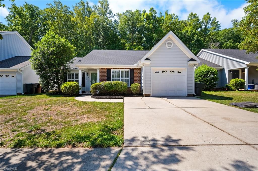 Photo of 3932 Bluestem Drive, Greensboro, NC 27405 (MLS # 1222054)