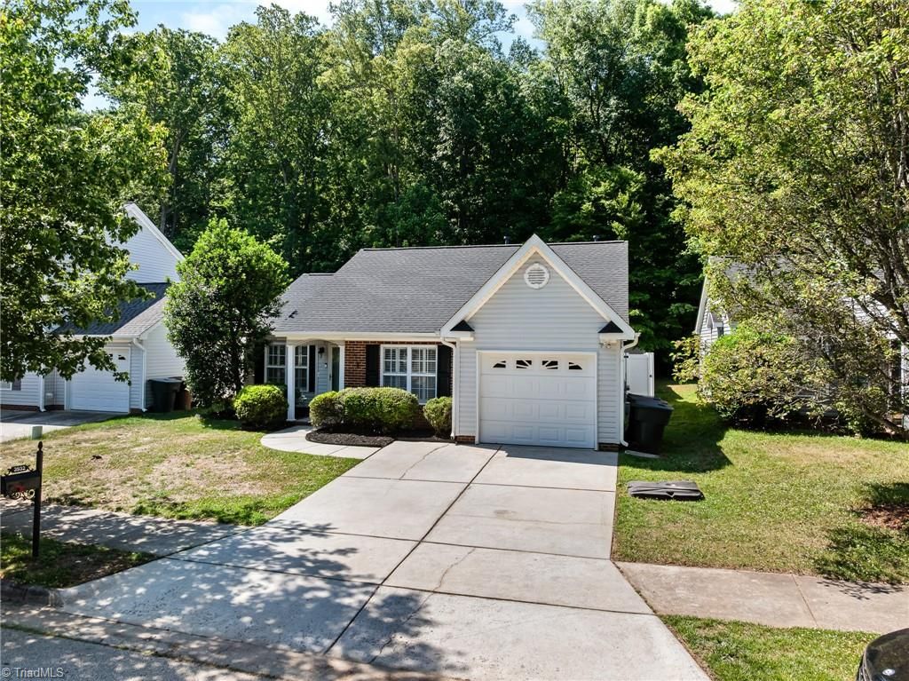 Photo of 3932 Bluestem Drive, Greensboro, NC 27405 (MLS # 1222054)