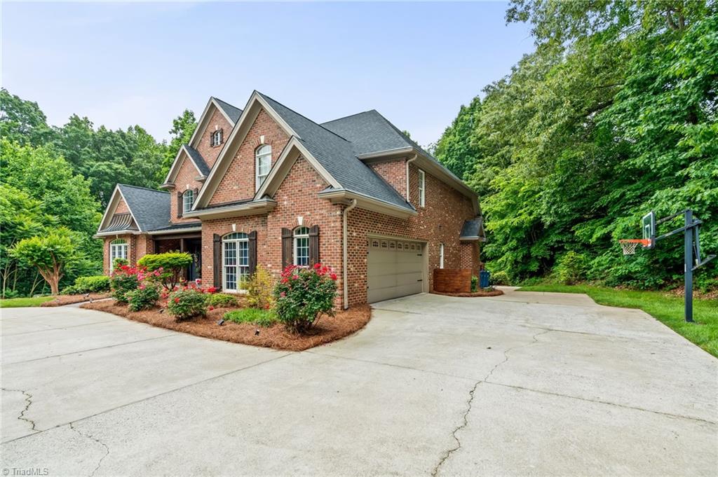 116 Arnold Palmer Drive, Advance, North Carolina image 3