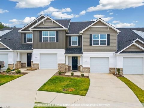 Townhouse For Sale - 106 Tallwood Drive<br/> Elkin, NC 28621