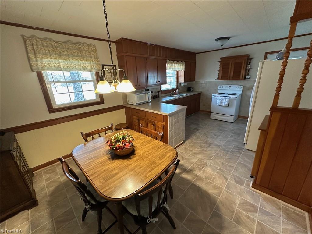 1305 Moores Spring Road, Westfield, North Carolina image 15