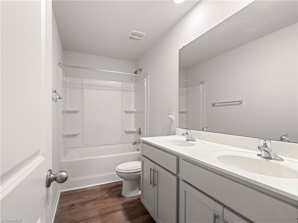 6858 Keeneland Drive, Whitsett, North Carolina image 20