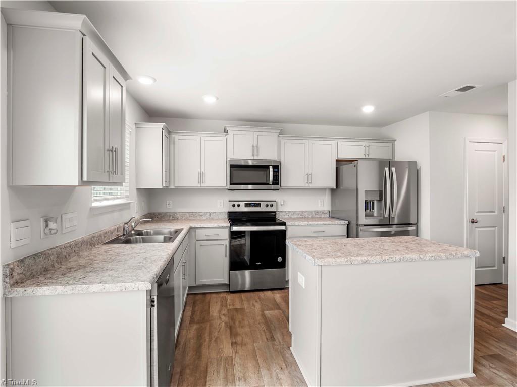 6858 Keeneland Drive, Whitsett, North Carolina image 9
