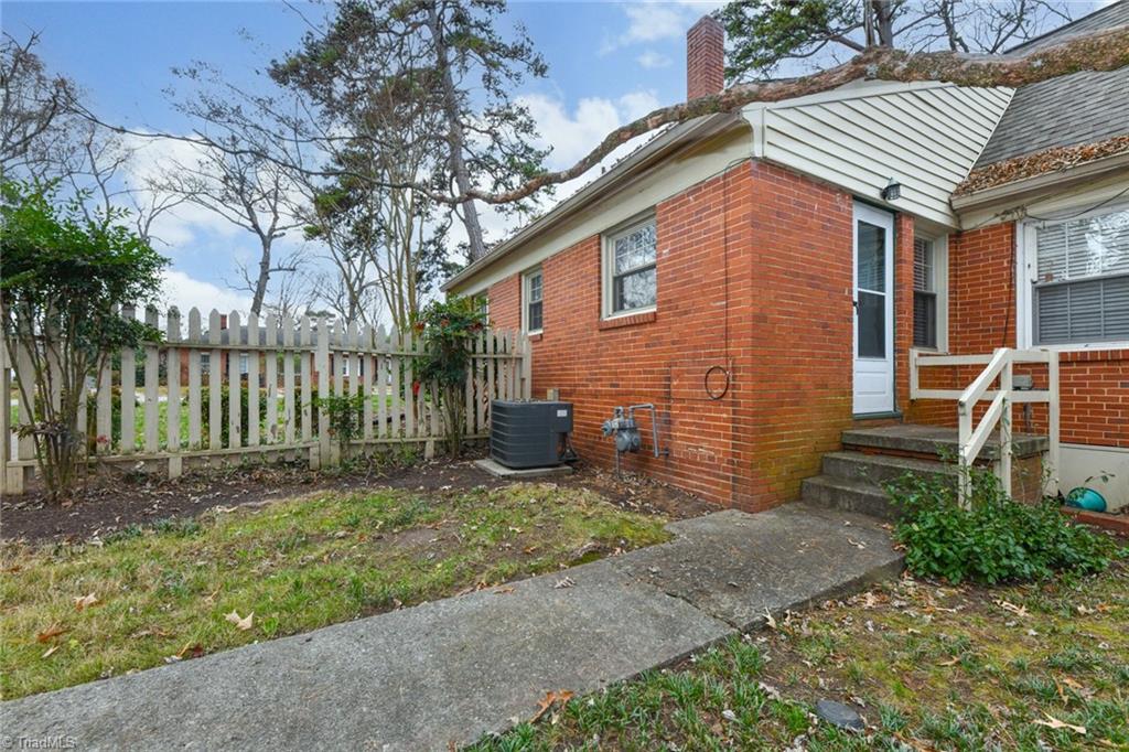 1412 Whilden Place, Greensboro, North Carolina image 22
