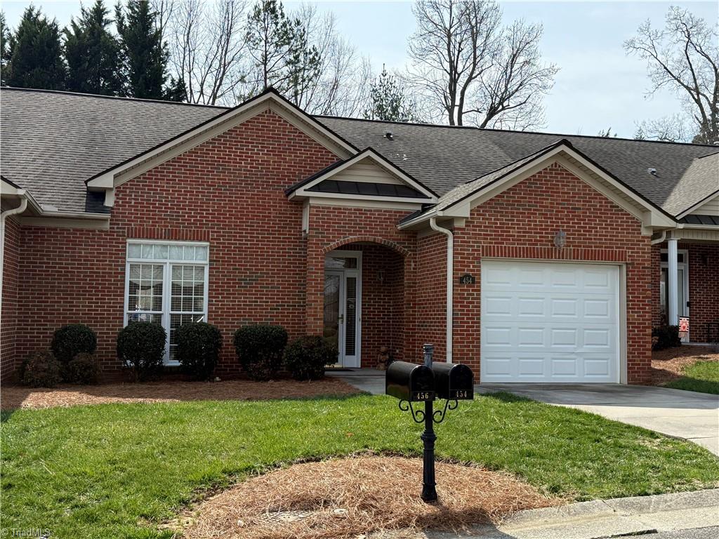 454 Northbridge Drive, High Point, North Carolina image 2
