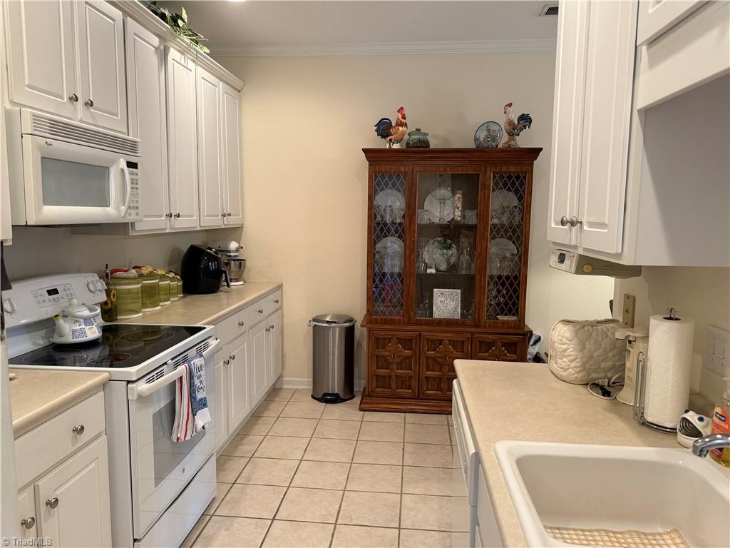 454 Northbridge Drive, High Point, North Carolina image 5