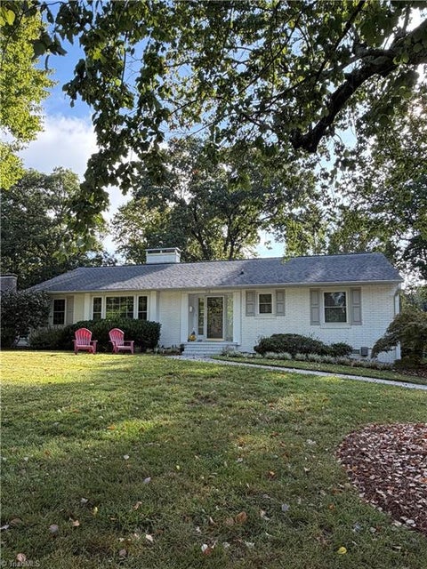 Homes For Sale - 510 Florham Drive<br/> High Point, NC 27262