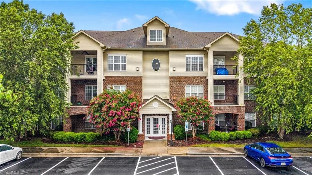 200 Lennox Drive Unit 3B, Jamestown, NC, 27282