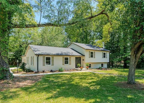 Homes For Sale - 2804 Edgewood Avenue<br/> Burlington, NC 27215