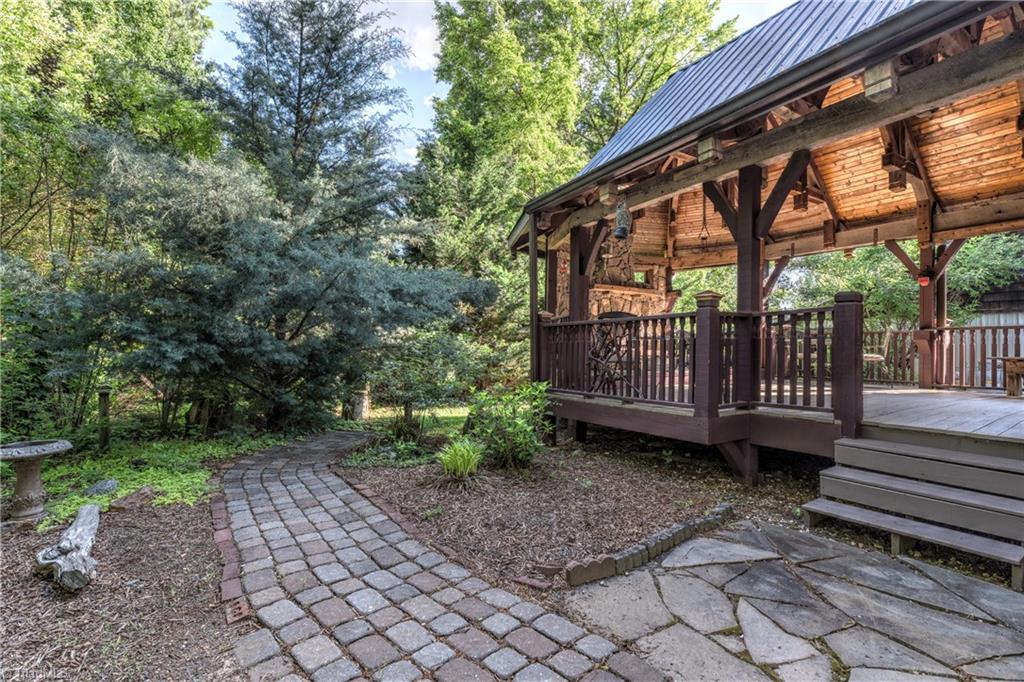 150 8th Avenue, New London, North Carolina image 25