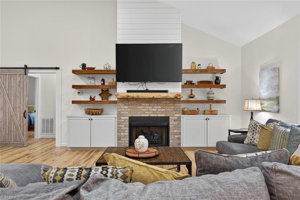 Lexington, North Carolina 27292, United States, 3 Bedrooms Bedrooms, ,3 BathroomsBathrooms,Residential,Active,210835