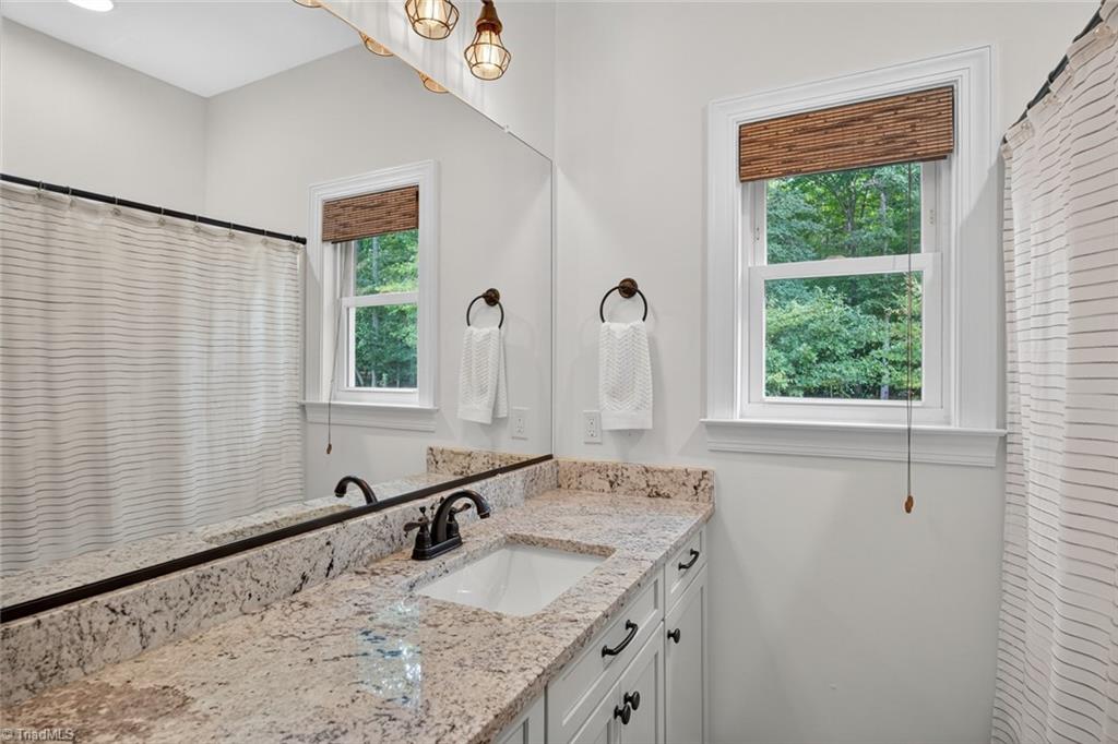 Lexington, North Carolina 27292, United States, 3 Bedrooms Bedrooms, ,3 BathroomsBathrooms,Residential,Active,210835