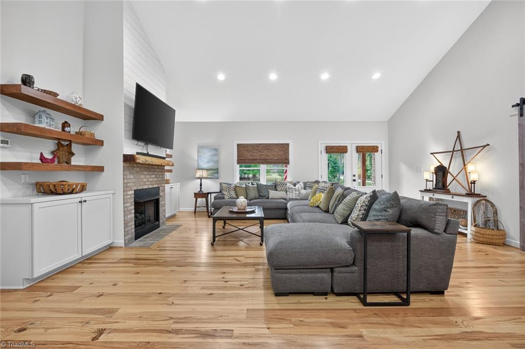 Lexington, North Carolina 27292, United States, 3 Bedrooms Bedrooms, ,3 BathroomsBathrooms,Residential,Active,210835