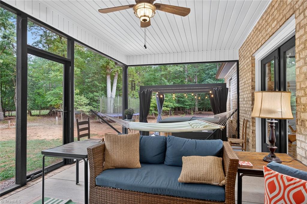 Lexington, North Carolina 27292, United States, 3 Bedrooms Bedrooms, ,3 BathroomsBathrooms,Residential,Active,210835