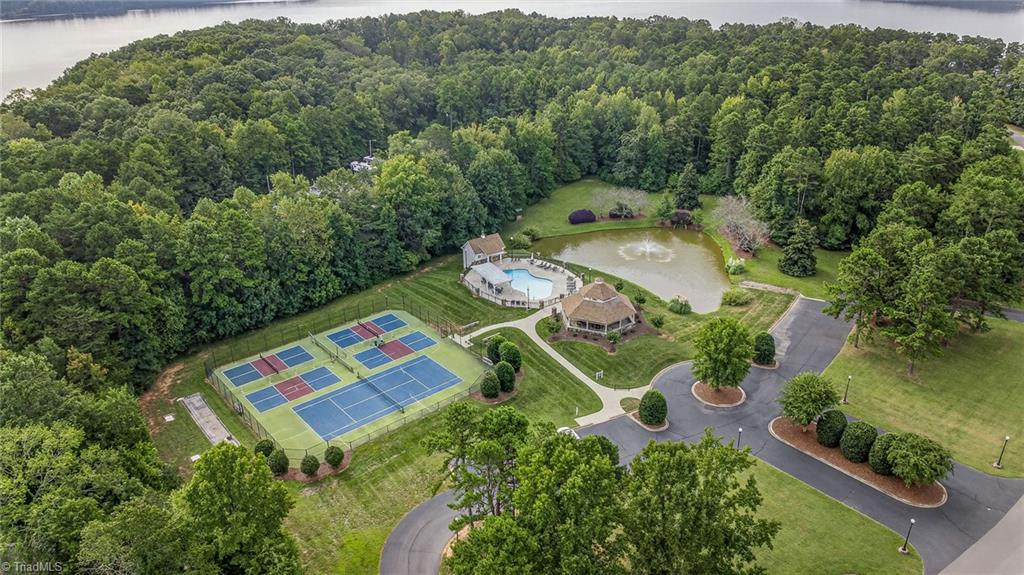 Lexington, North Carolina 27292, United States, 3 Bedrooms Bedrooms, ,3 BathroomsBathrooms,Residential,Active,210835