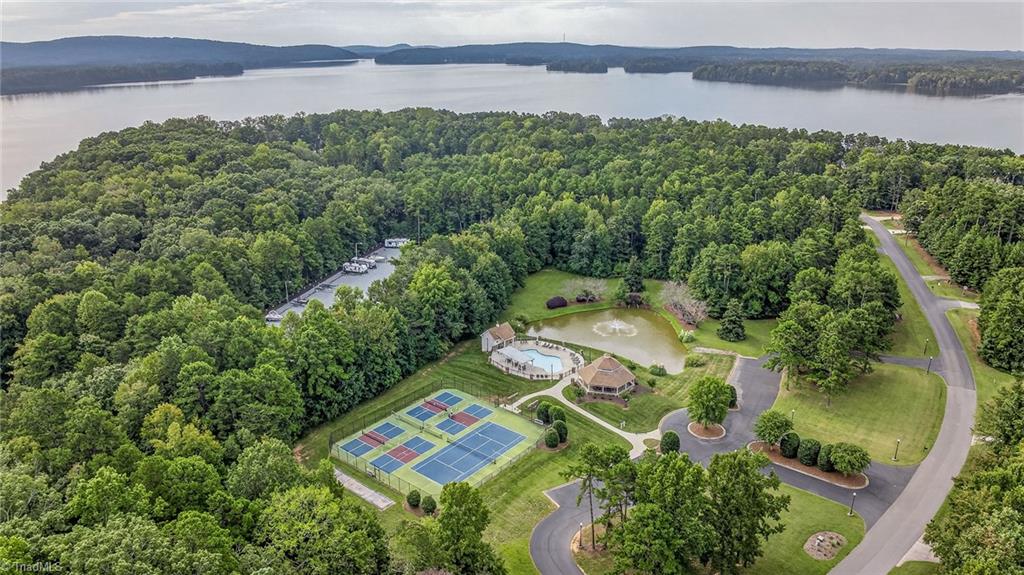 Lexington, North Carolina 27292, United States, 3 Bedrooms Bedrooms, ,3 BathroomsBathrooms,Residential,Active,210835