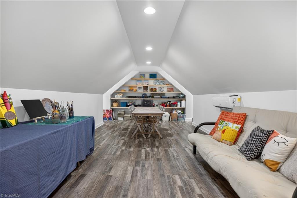 Lexington, North Carolina 27292, United States, 3 Bedrooms Bedrooms, ,3 BathroomsBathrooms,Residential,Active,210835