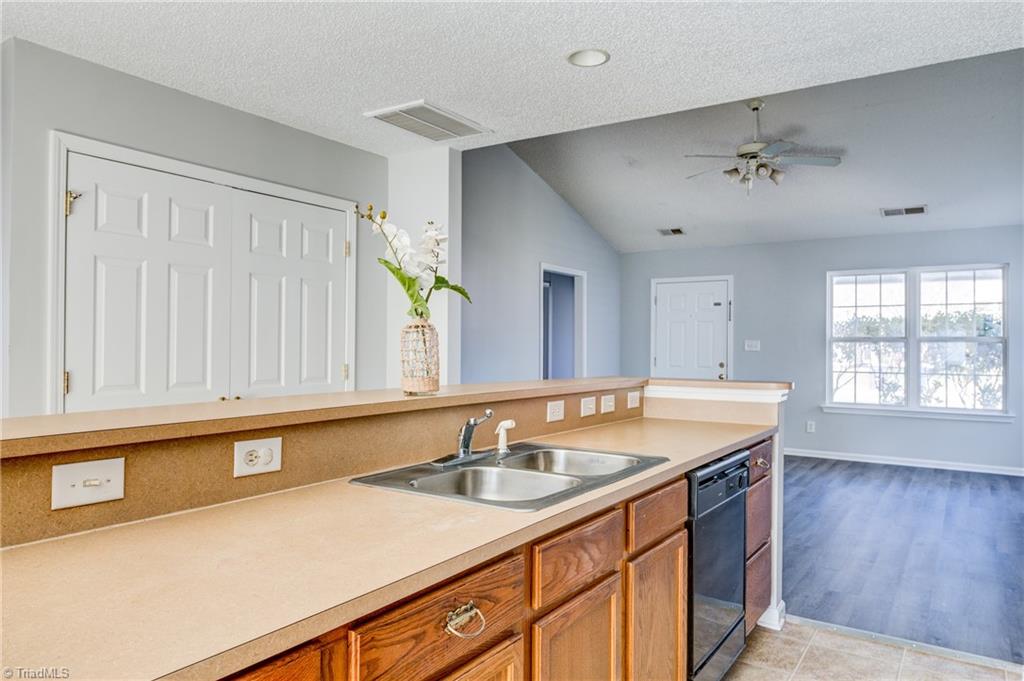 2154 Wexford Way, Statesville, North Carolina image 10