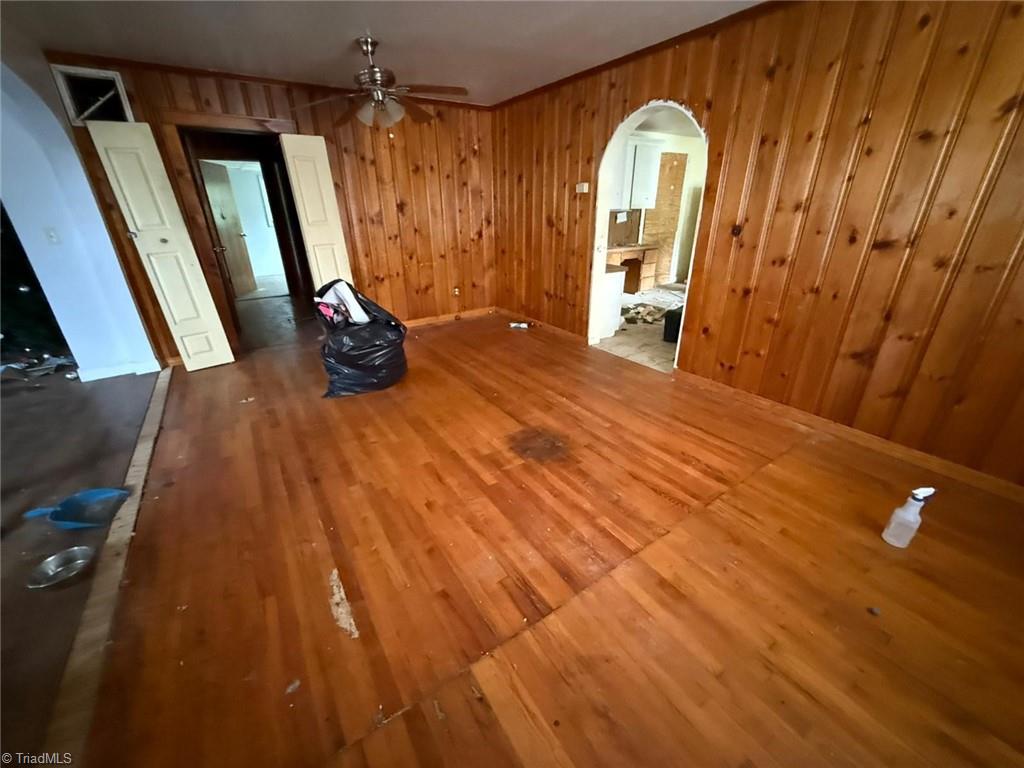 2912 W English Road, High Point, North Carolina image 5