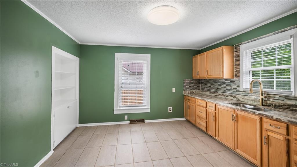 223 Hall Avenue, Burlington, North Carolina image 8
