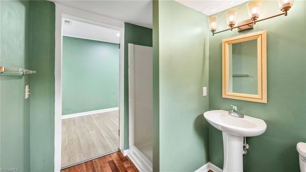 223 Hall Avenue, Burlington, North Carolina image 25