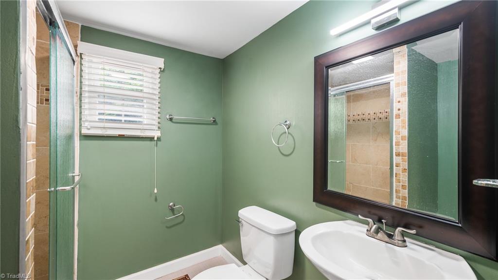 223 Hall Avenue, Burlington, North Carolina image 29