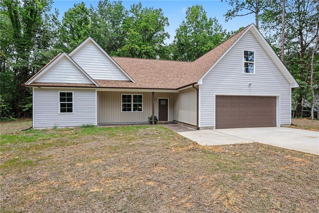 125 City Line Drive, Thomasville, NC, 27360