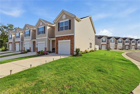 Townhouse For Sale - 5409 Avery Drive<br/> Trinity, NC 27370