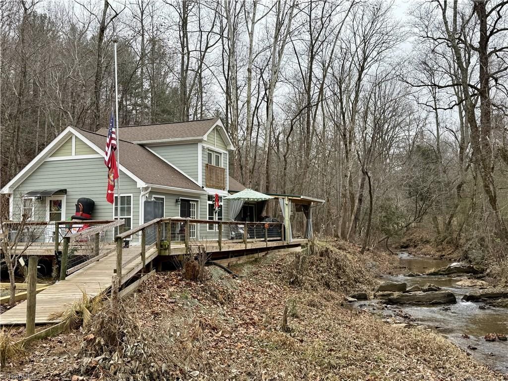 Photo of 920 Pennell Road, Moravian Falls, NC 28654 (MLS # 1204158)