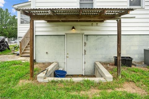 A home in Mount Airy