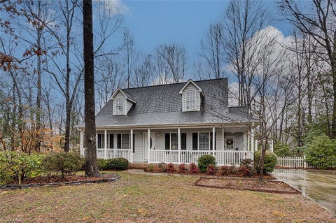 Homes For Sale - 2411 Regency Drive<br/> Randleman, NC 27317