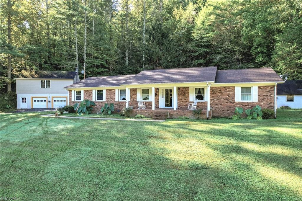 Photo of 5609 Elk Creek Darby Road #Elk Creek Darby Rd, Ferguson, NC 28624 (MLS # 1238921)