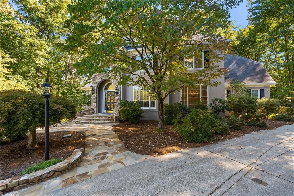 1150 Fallbrook Lane