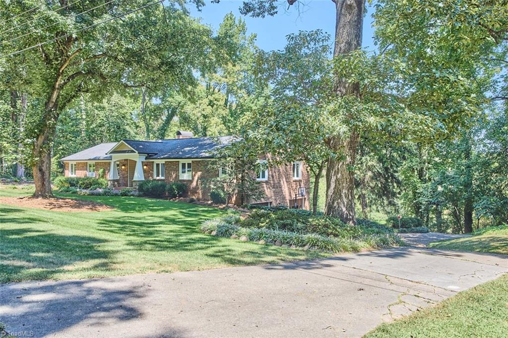 Photo of 225 River Road, Advance, NC 27006 (MLS # 1234370)