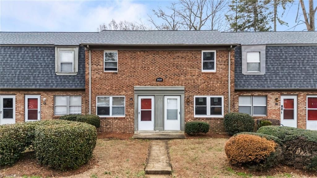 Photo of 1929 Vantage Point Place #F, Greensboro, NC 27407 (MLS # 1209684)