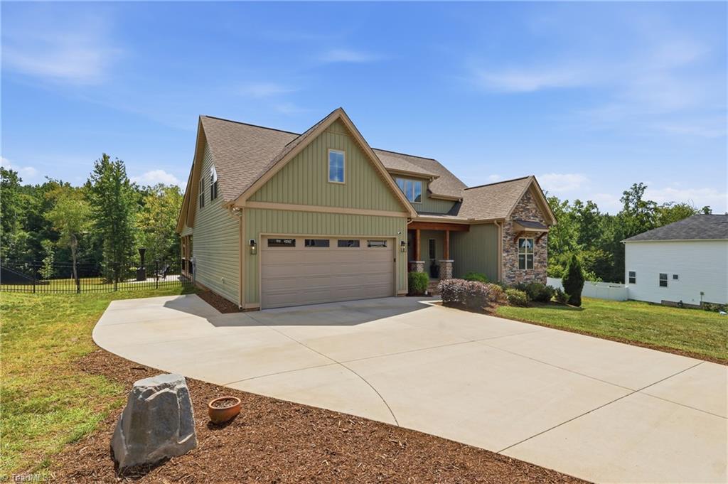 8829 Belews Ridge Road