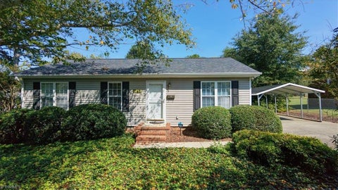 Homes For Sale - 331 Quintas Avenue<br/> Burlington, NC 27215