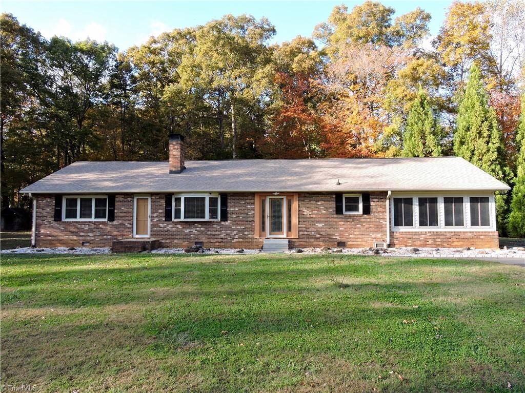 Photo of 1270 Holder Acres Trail, Lewisville, NC 27023 (MLS # 1200973)