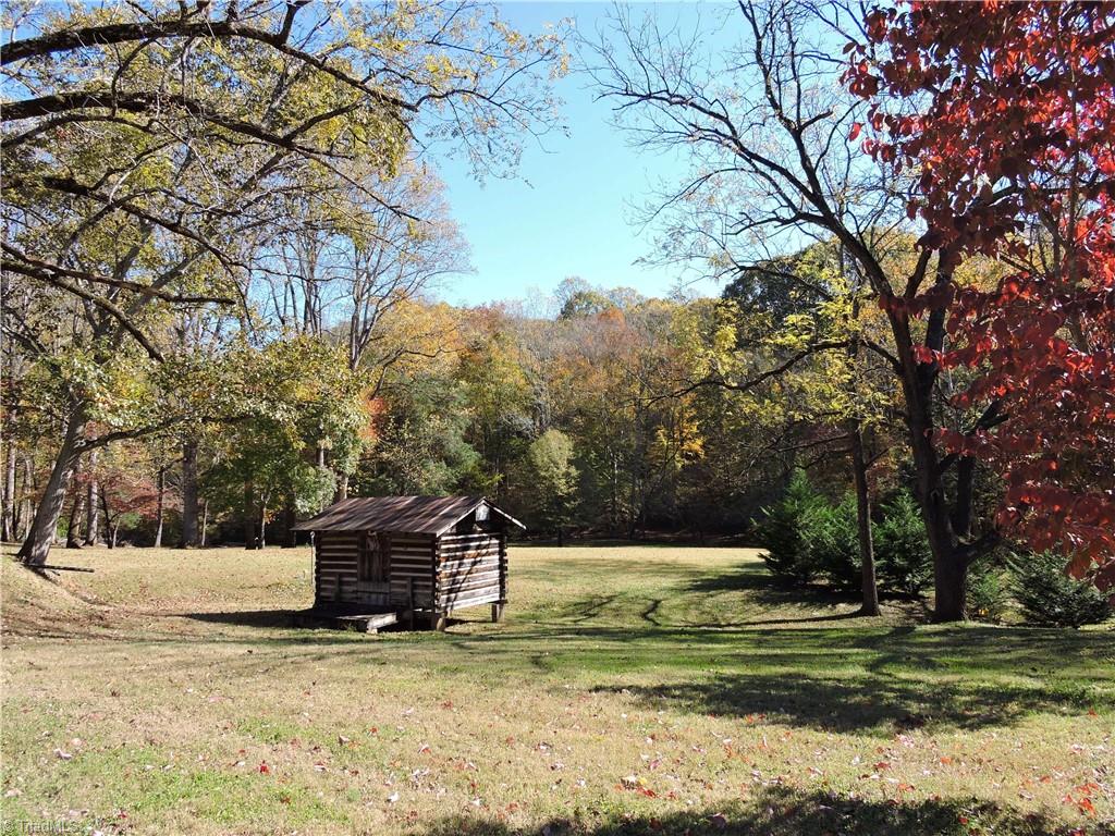 1270 Holder Acres Trail