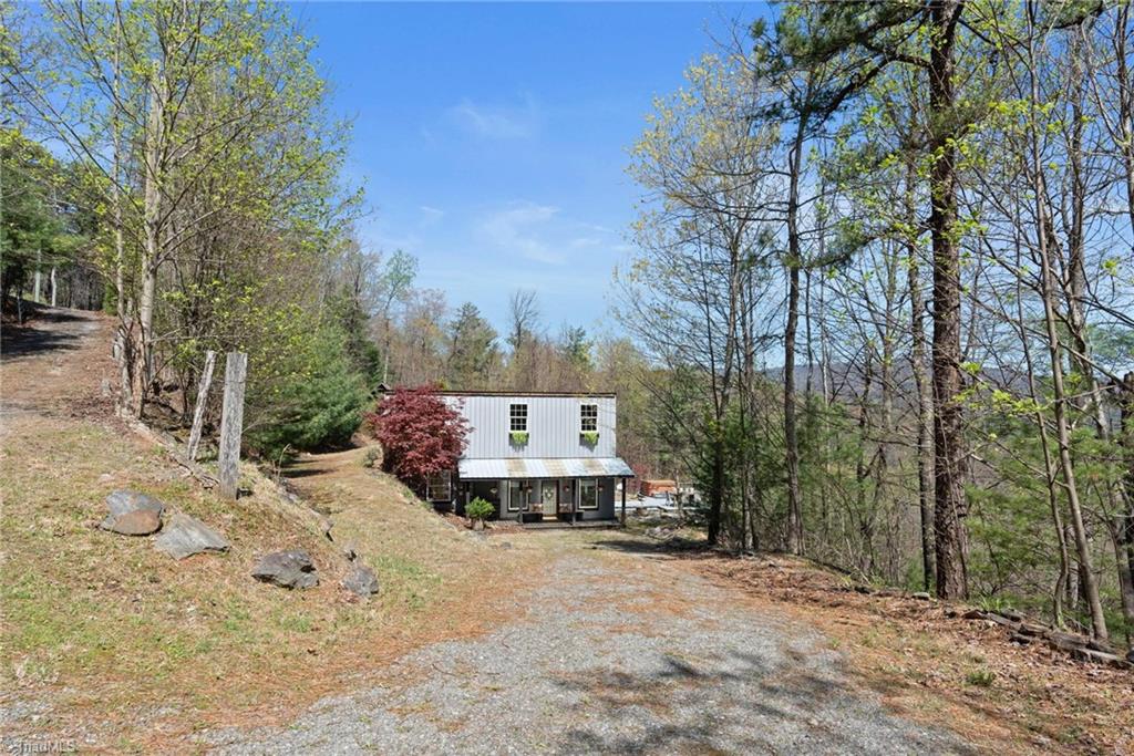 3086 Summit Road, Purlear, North Carolina image 26
