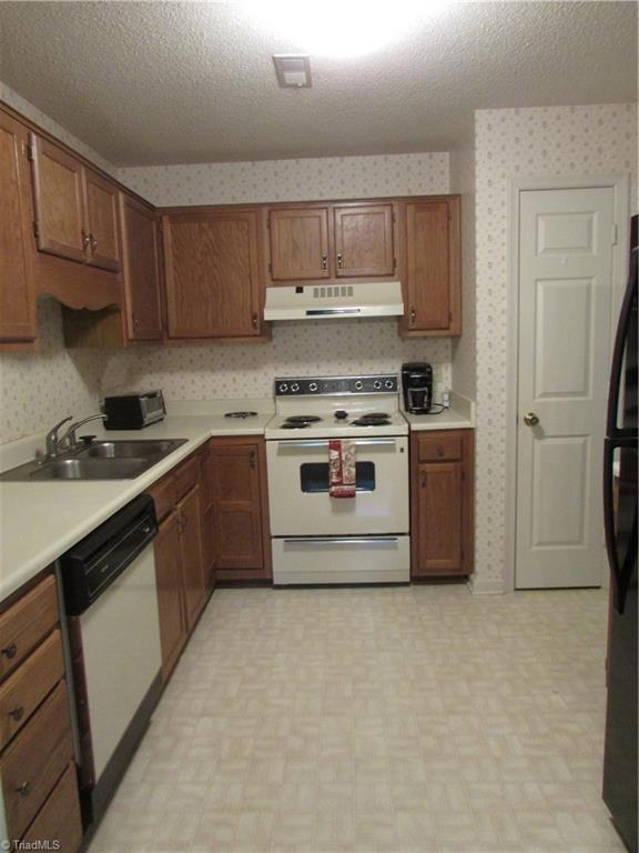 737 Shelby Drive #D, Greensboro, North Carolina image 9