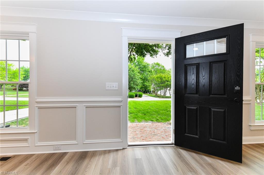 4703 Crystal Lake Drive, Greensboro, North Carolina image 2