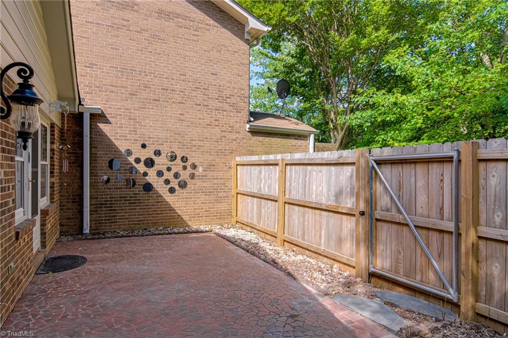 4814 Tower Road, Greensboro, North Carolina image 30